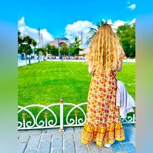 Love the color pattern